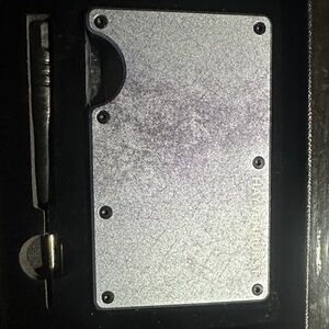 Hayvenhurst Silver Minimalist Wallet
